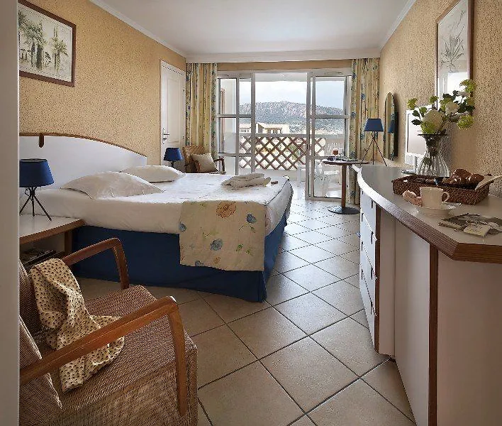 Apts Latitudes De L'Esterel France