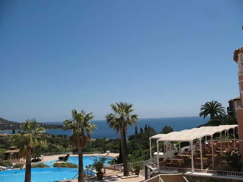 Apts Latitudes De L'Esterel Saint-Raphael (Var)